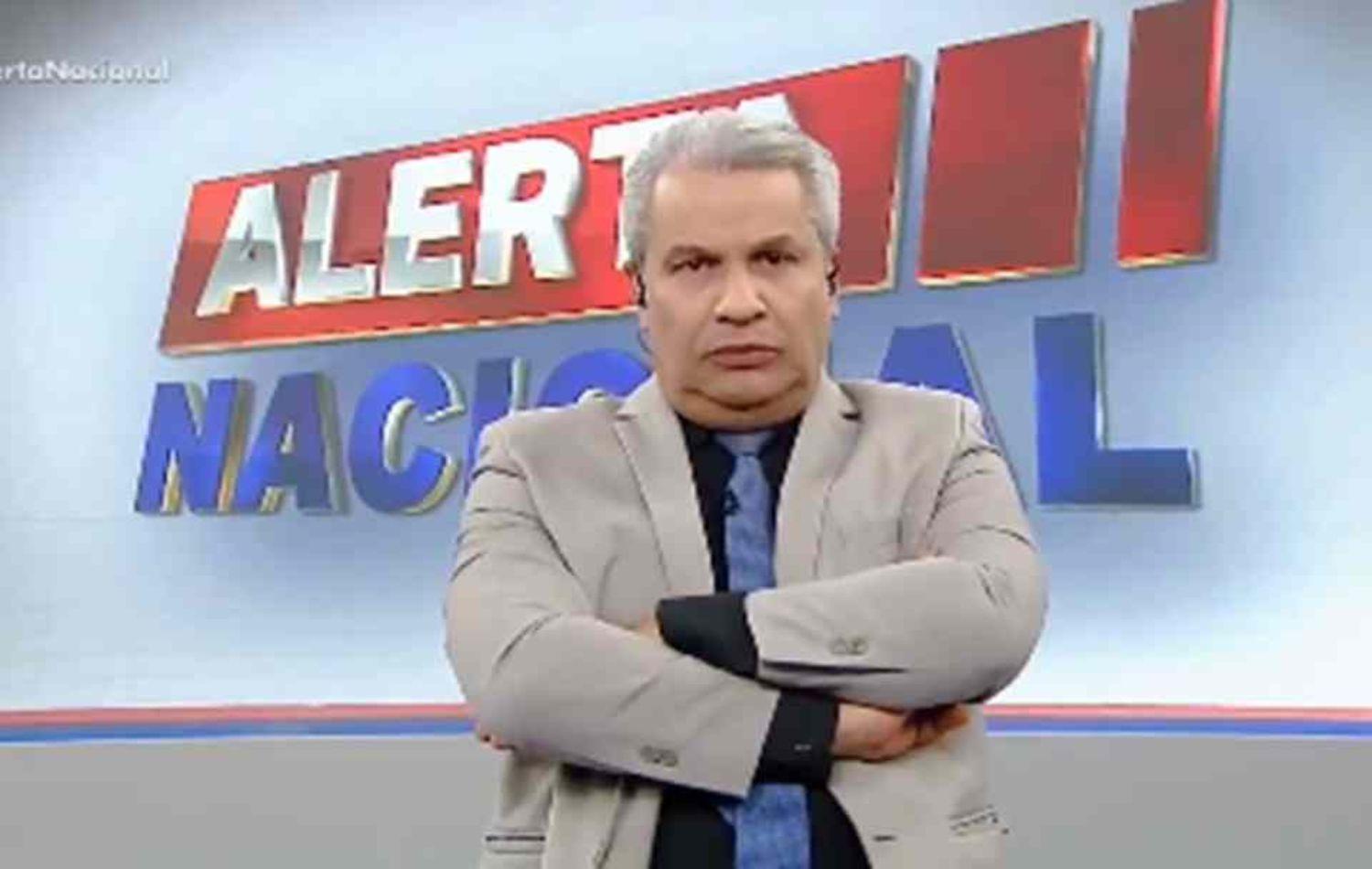 Justiça manda Sikêra Jr. indenizar Xuxa por associá-la a pedofilia