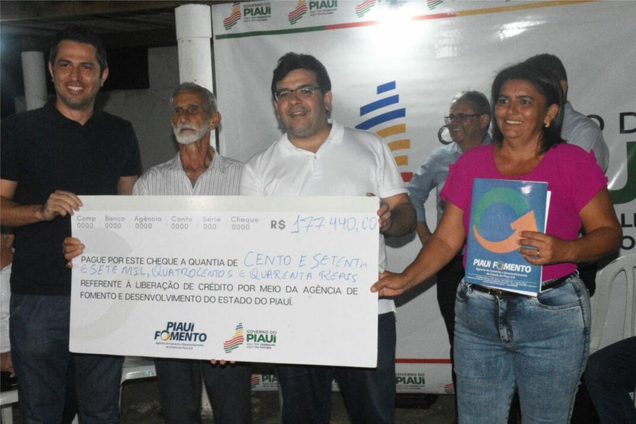 Governador libera crédito para produtores de Picos